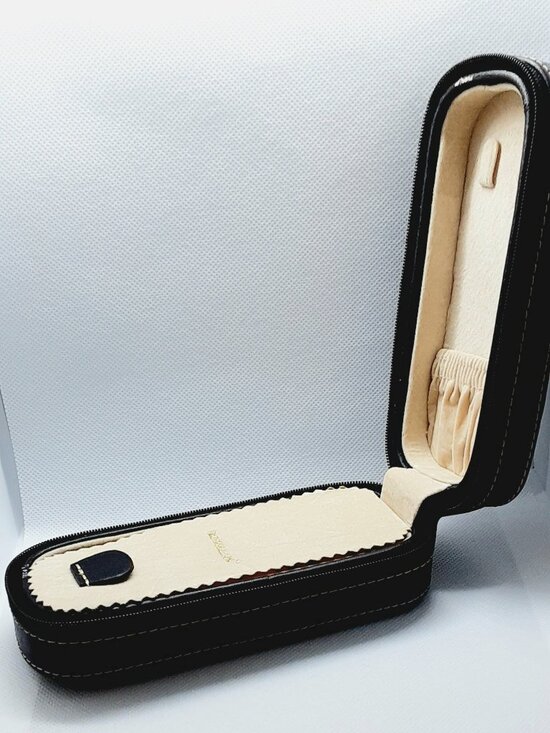 NEW Rowalland of Scotland Zippered Jewelry Keeper - Picture 9 of 15